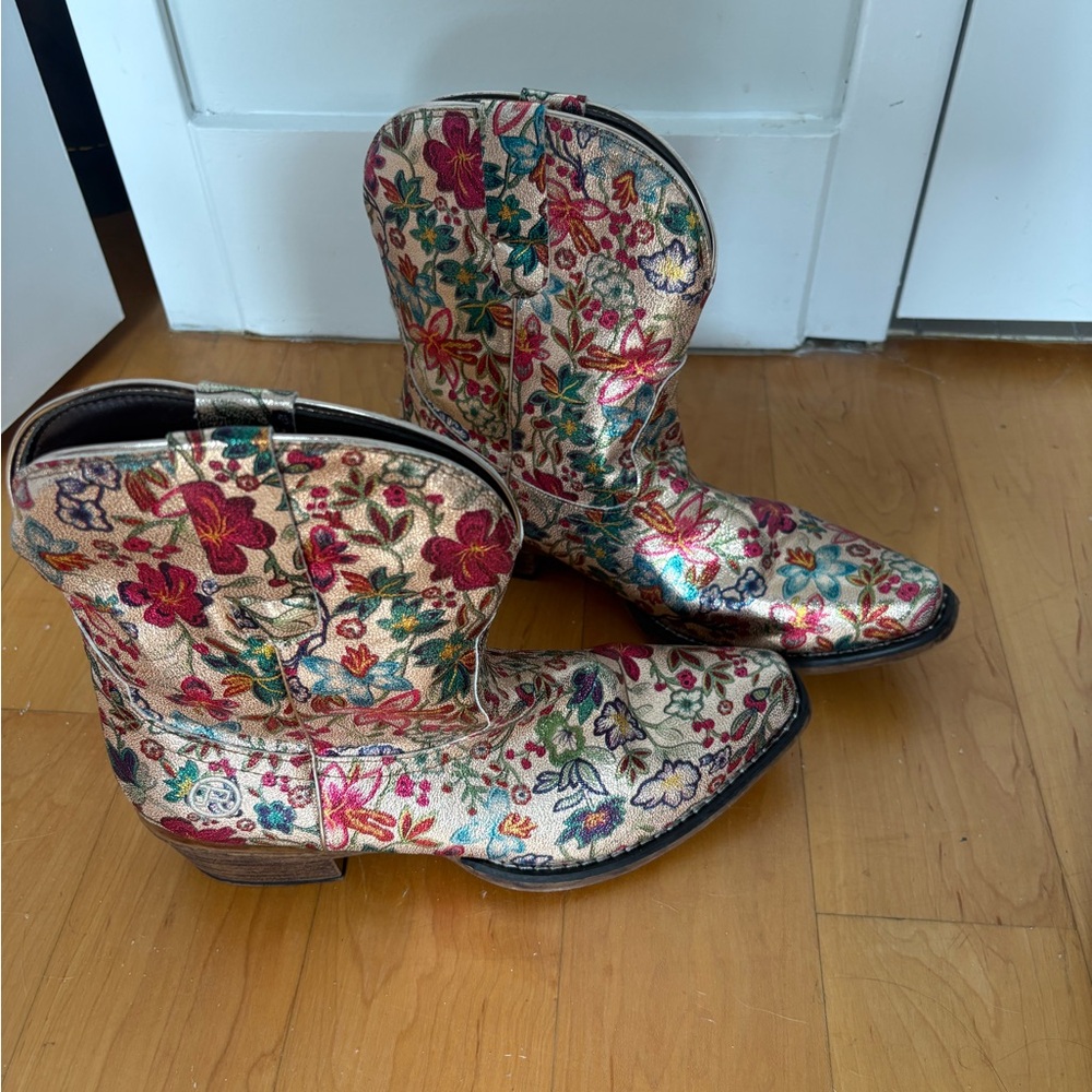 Roper Floral Metallic Cowboy Boots - Picture 2 of 3